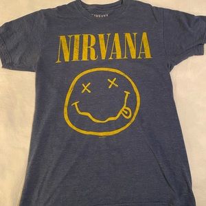 Nirvana Size small. Heather Great T-shirt.